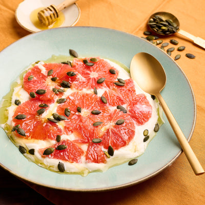 Carpaccio de pamplemousse aux graines de courges