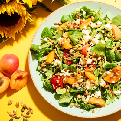 Salade d'été aux abricots