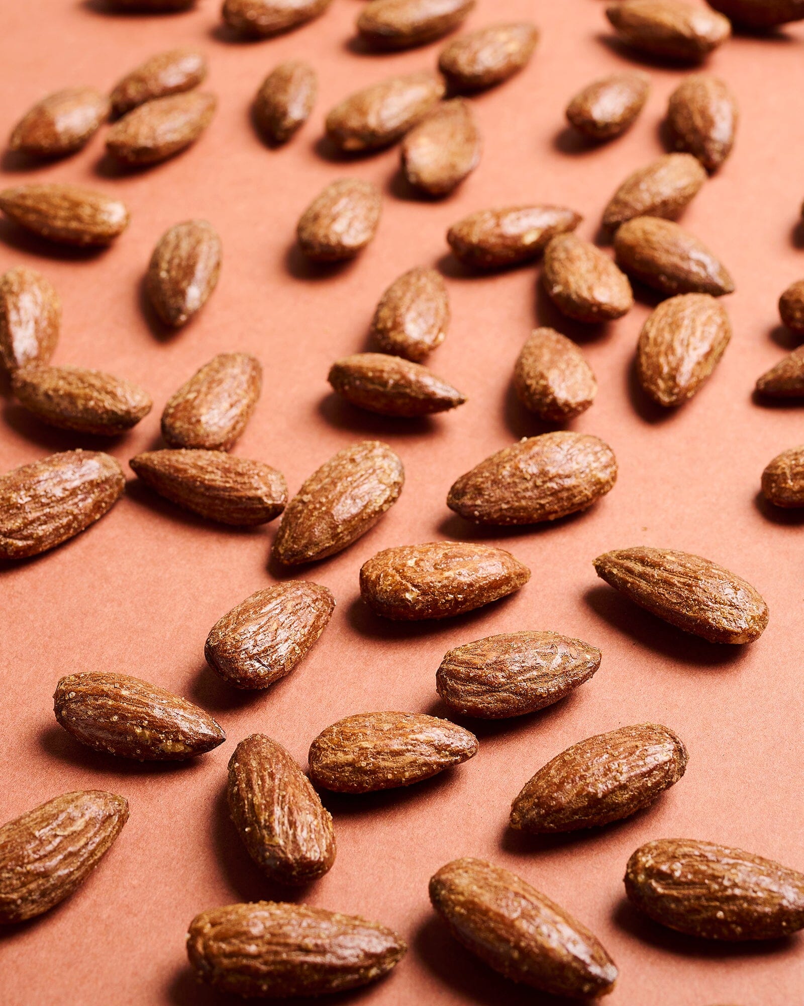 Amandes fumées sans feu amandes, fumée Gula
