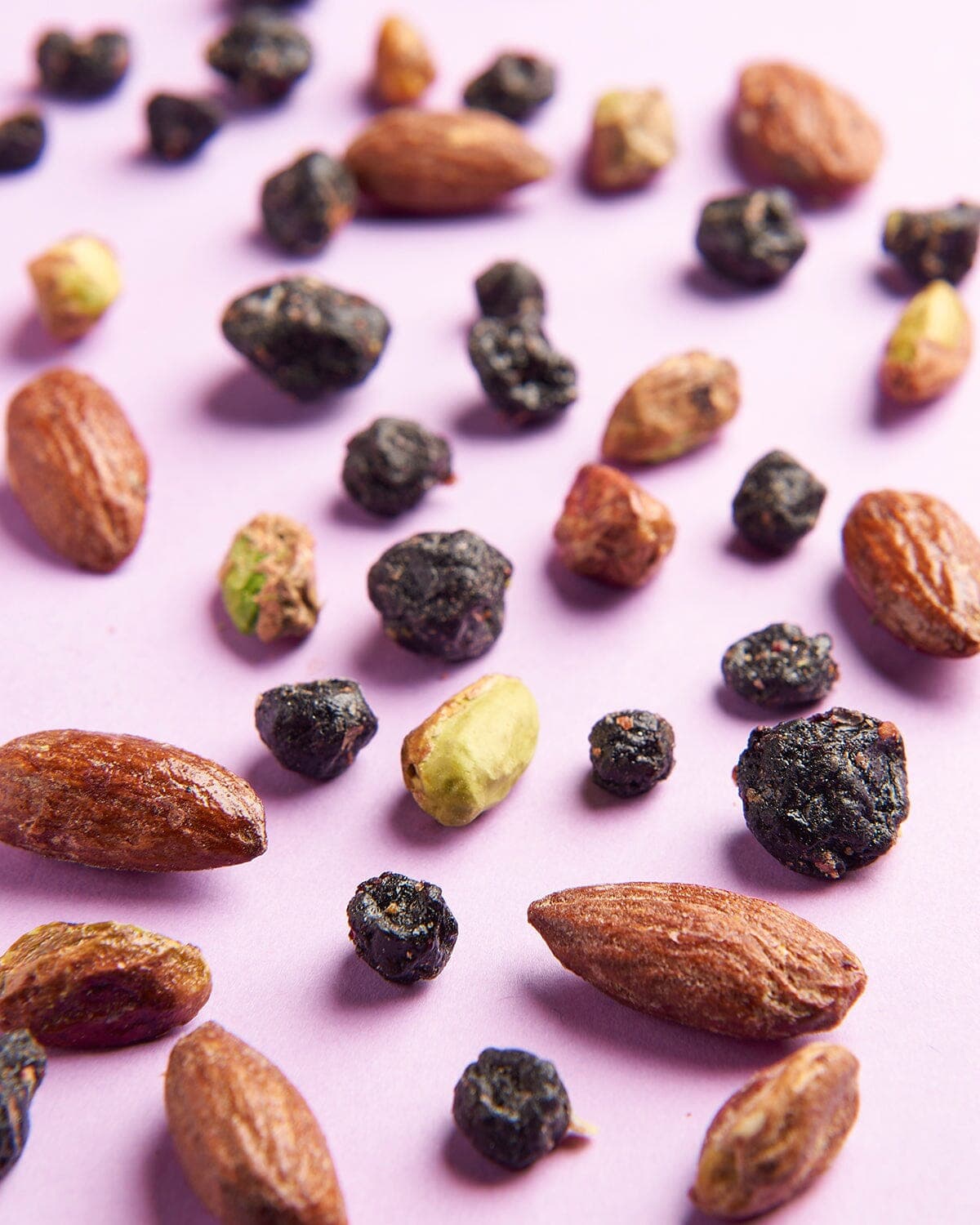 Myrtille sous les tropiques amandes, myrtilles, passion, pistaches Gula 
